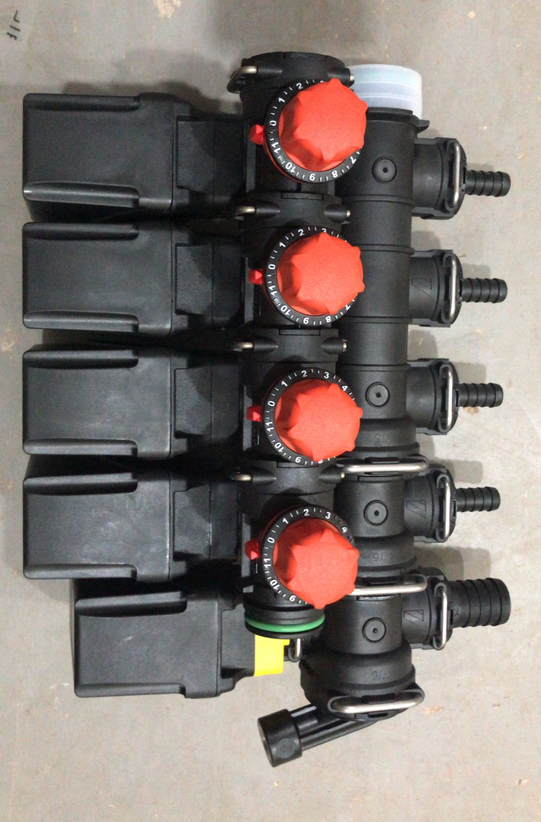 COMANDO DE AGUA ELETRICO 4 VIAS COM REGULADORA ELETRICA ARAG